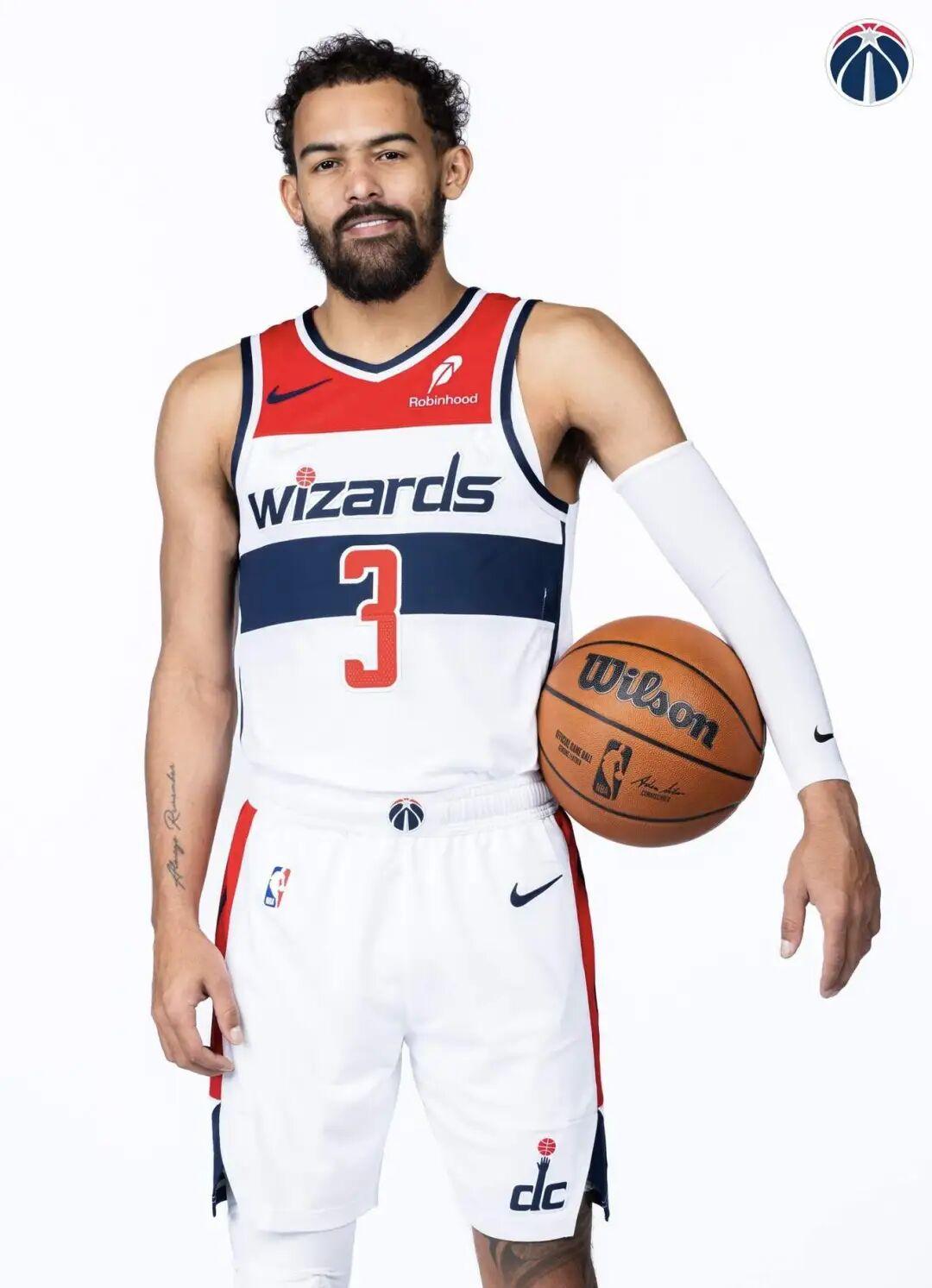 开云体育官网-新生代签名鞋！讨论度极高！已无下文...