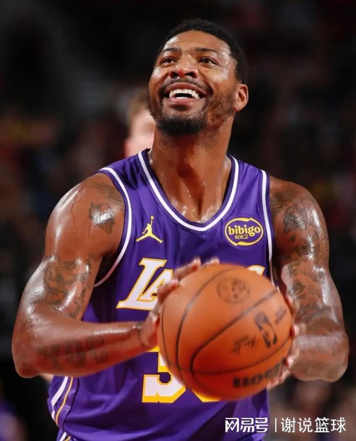 开云体育app-湖人溃败鱼腩送福利，东契奇心态崩两先发变铁匠，一数据遭完败