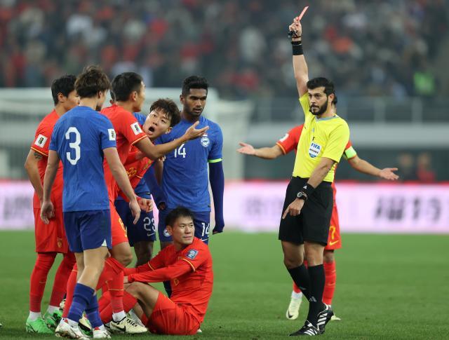 开云体育-李源一被追加停赛无缘战韩国 国足大概率不再补招